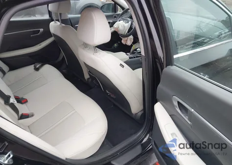 2022 Hyundai Sonata Hybrid Sel z USA, uszkodzony, nr VIN KMHL34JJXNA052509